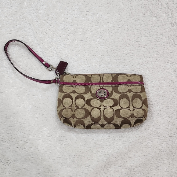 COACH Wristlet - Picture 3 of 8